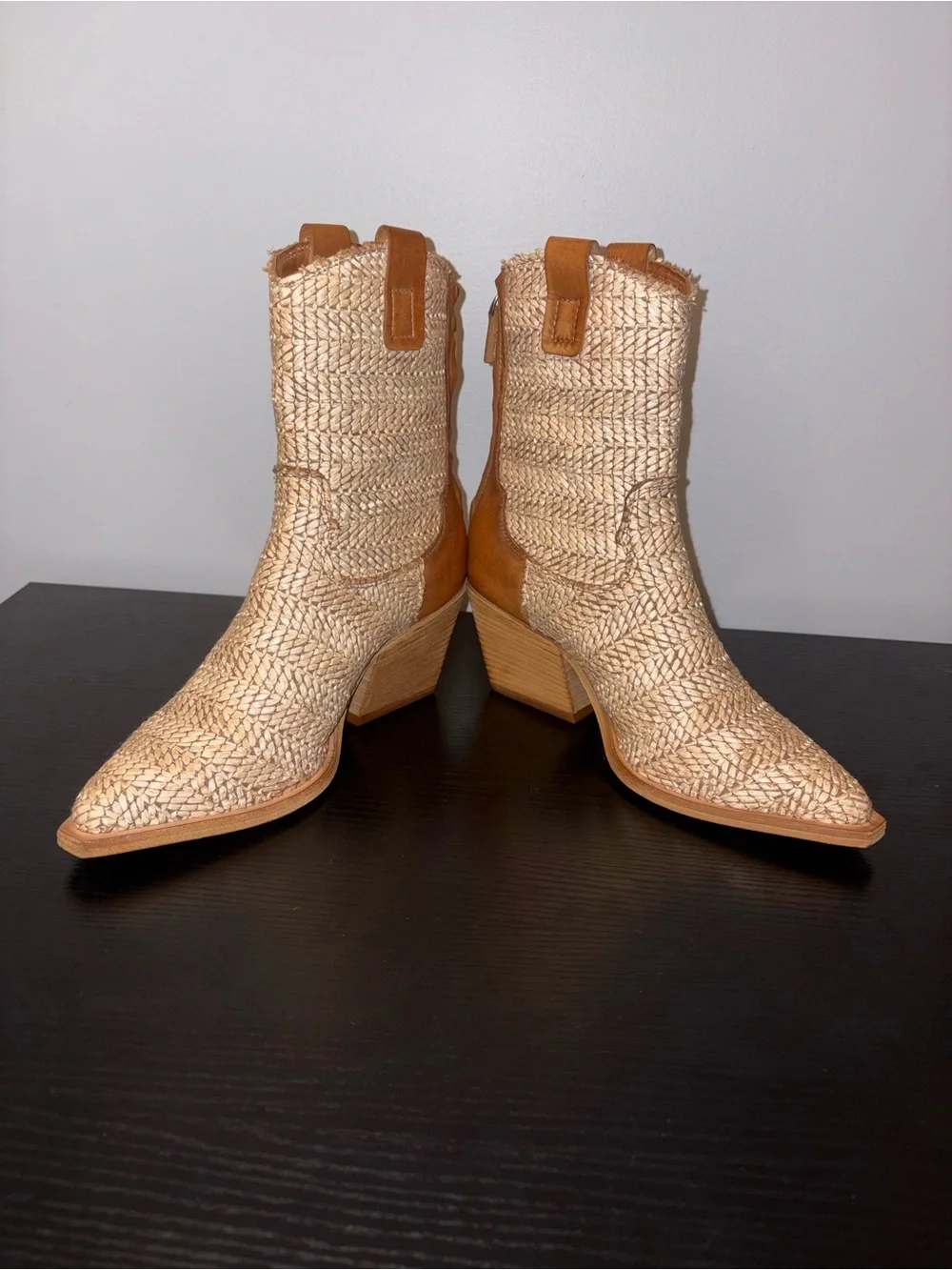 Dolce Vita Texin Raffia Western Booties Size 7 Made In Italy Vero Cuoio